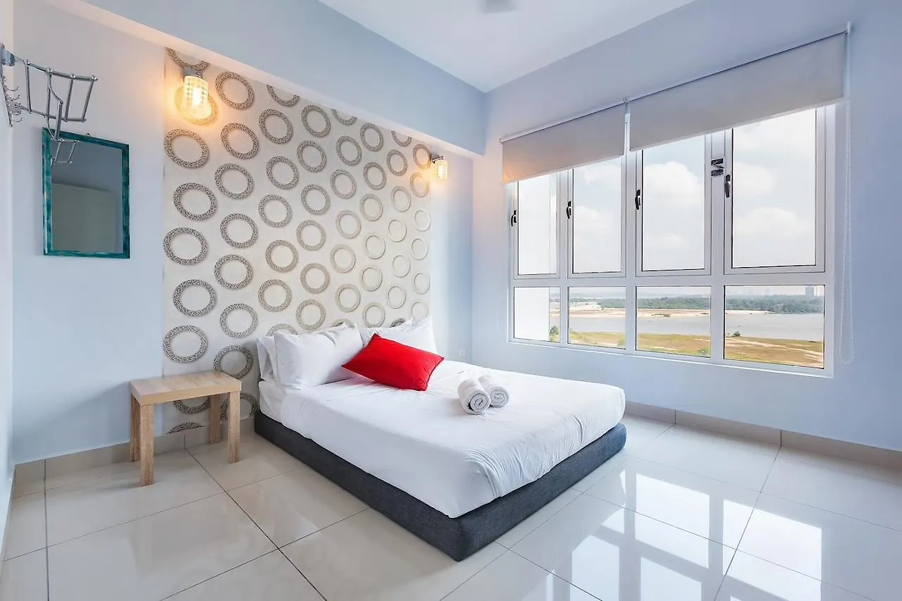 Tropez Residence Johor Bahru 0*,